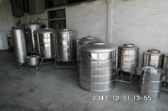 Stainless Steel Water Storage Tank